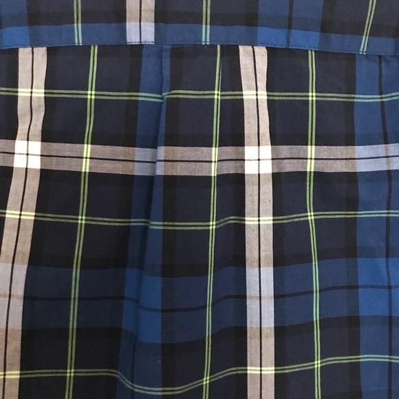 American Eagle Plaid Classic Fit Shirt (NWOT) - Picture 10 of 11